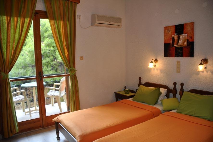 Artemis Rooms Agia Marina  Ruang foto